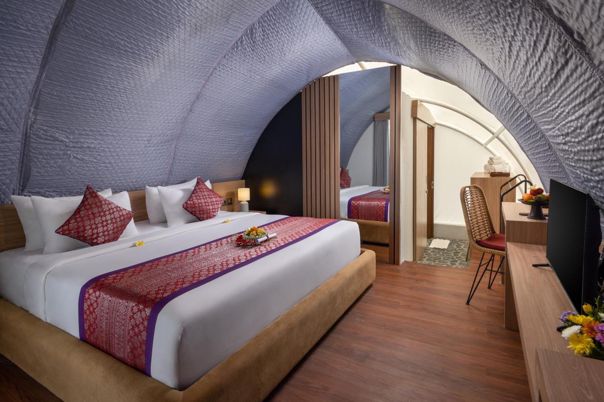 Pramana Zahill Hotel